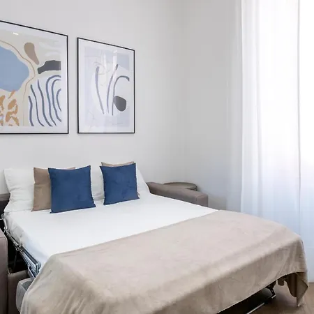 White Flat Cross Appartement *